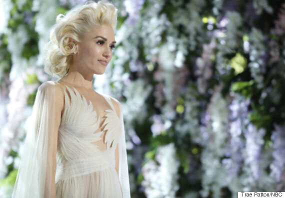 Gwen Stefani Wears Wedding Dress For ...